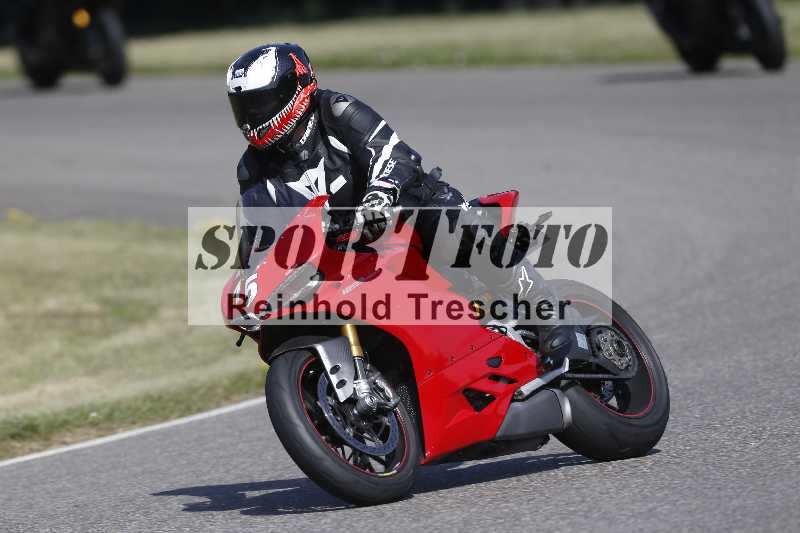 /21 17.06.2026  Ducati Schweiz Track Warmup ADR/Gruppe blau/15